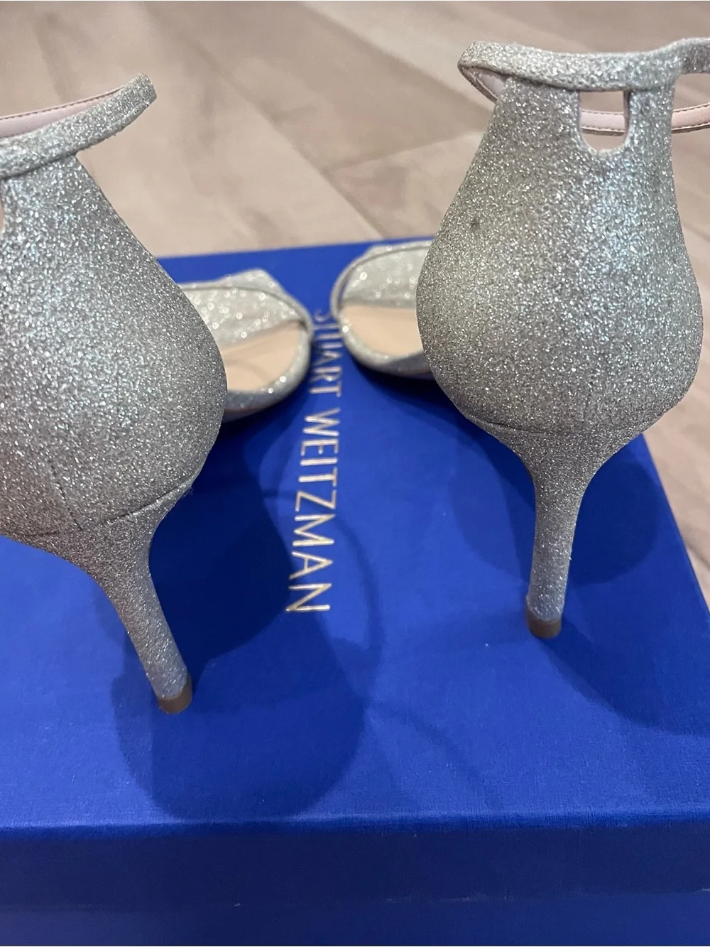Stuart Weitzman this stuart
